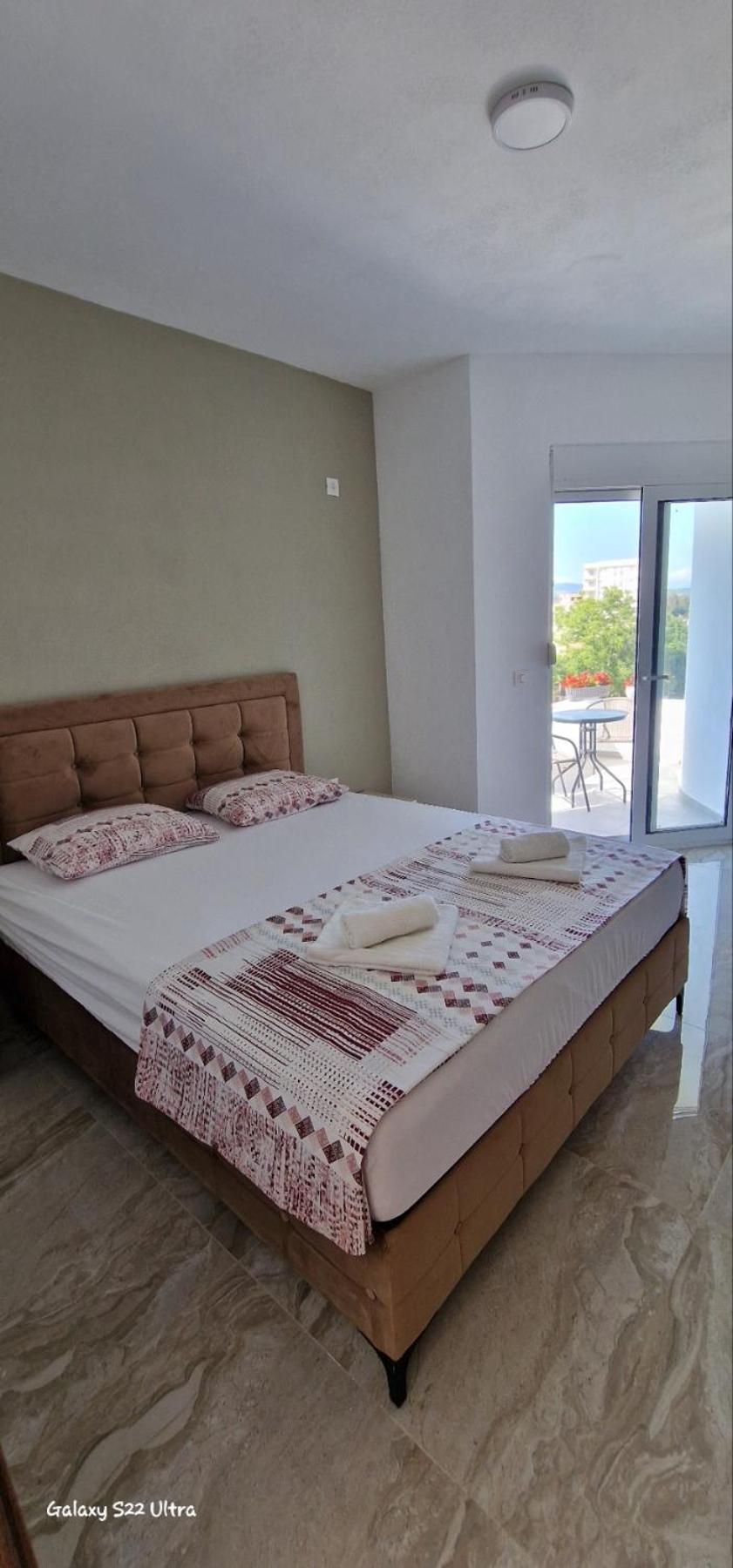 Apartmani Agovic 울친 외부 사진