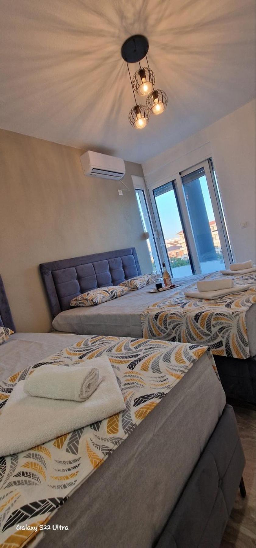 Apartmani Agovic 울친 외부 사진