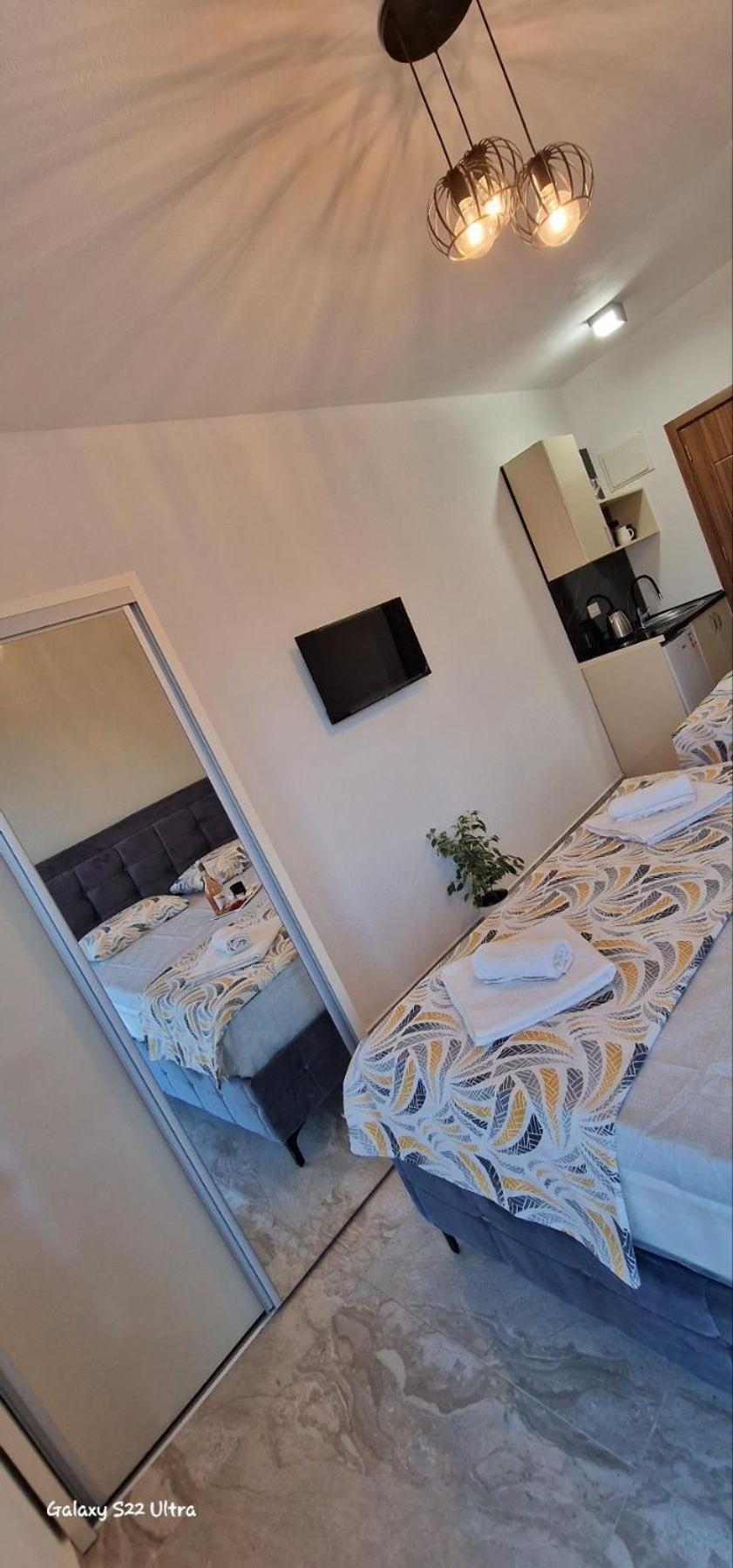 Apartmani Agovic 울친 외부 사진