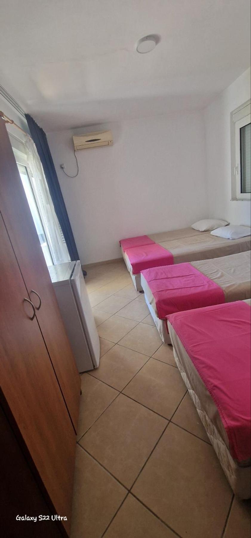 Apartmani Agovic 울친 외부 사진