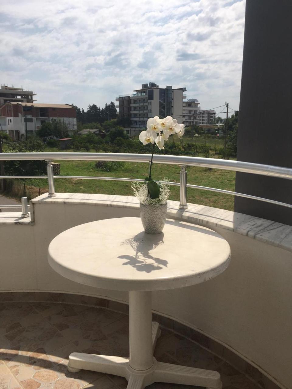 Apartmani Agovic 울친 외부 사진